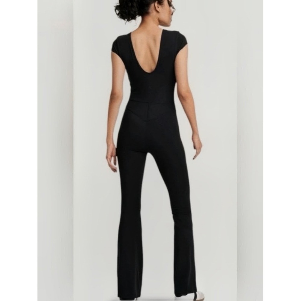 JoyLab Womens Knit Low-Back Flare Active Bodysuit Black Large Jumpsuit - Picture 4 of 5